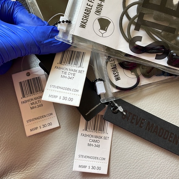 Washable steve madden Face Covering/ facial mask LOT. 4 Packs. 12 Masks Total - Picture 7 of 8